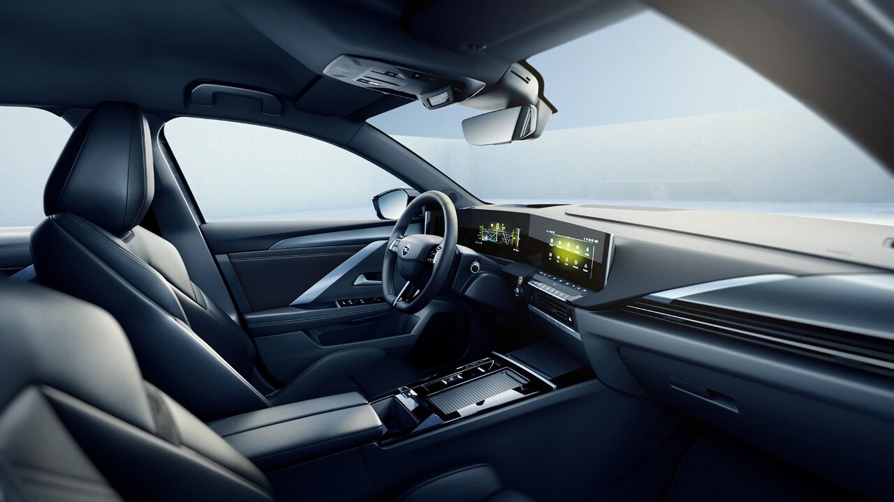 Passagierszijde van het interieur van de Opel Astra Sports Tourer